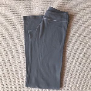 gray Lululemon long yoga pants